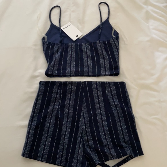 Blue two piece set size small - Picture 2 of 2